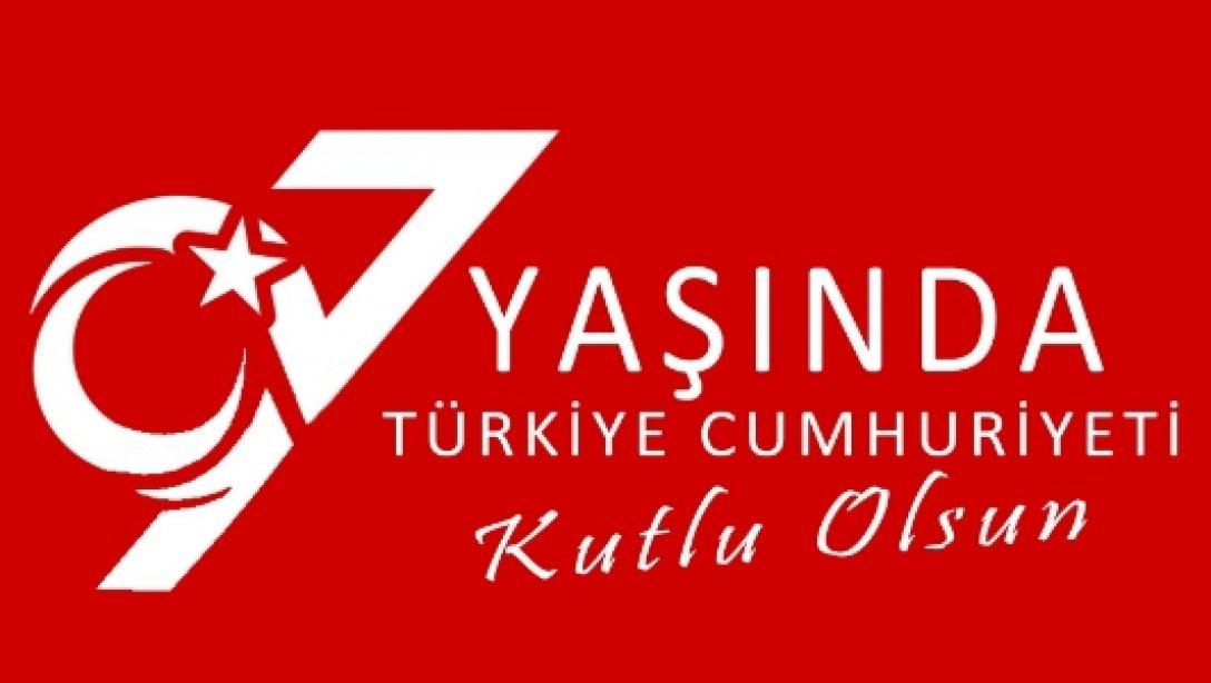 İlçe Milli Eğitim Müdürümüz Sayın Yaşar DANIŞ'ın 29 Ekim Cumhuriyet Bayramı Kutlama Mesajı